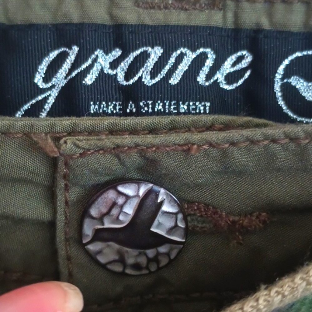 Pants - Picture 3 of 5